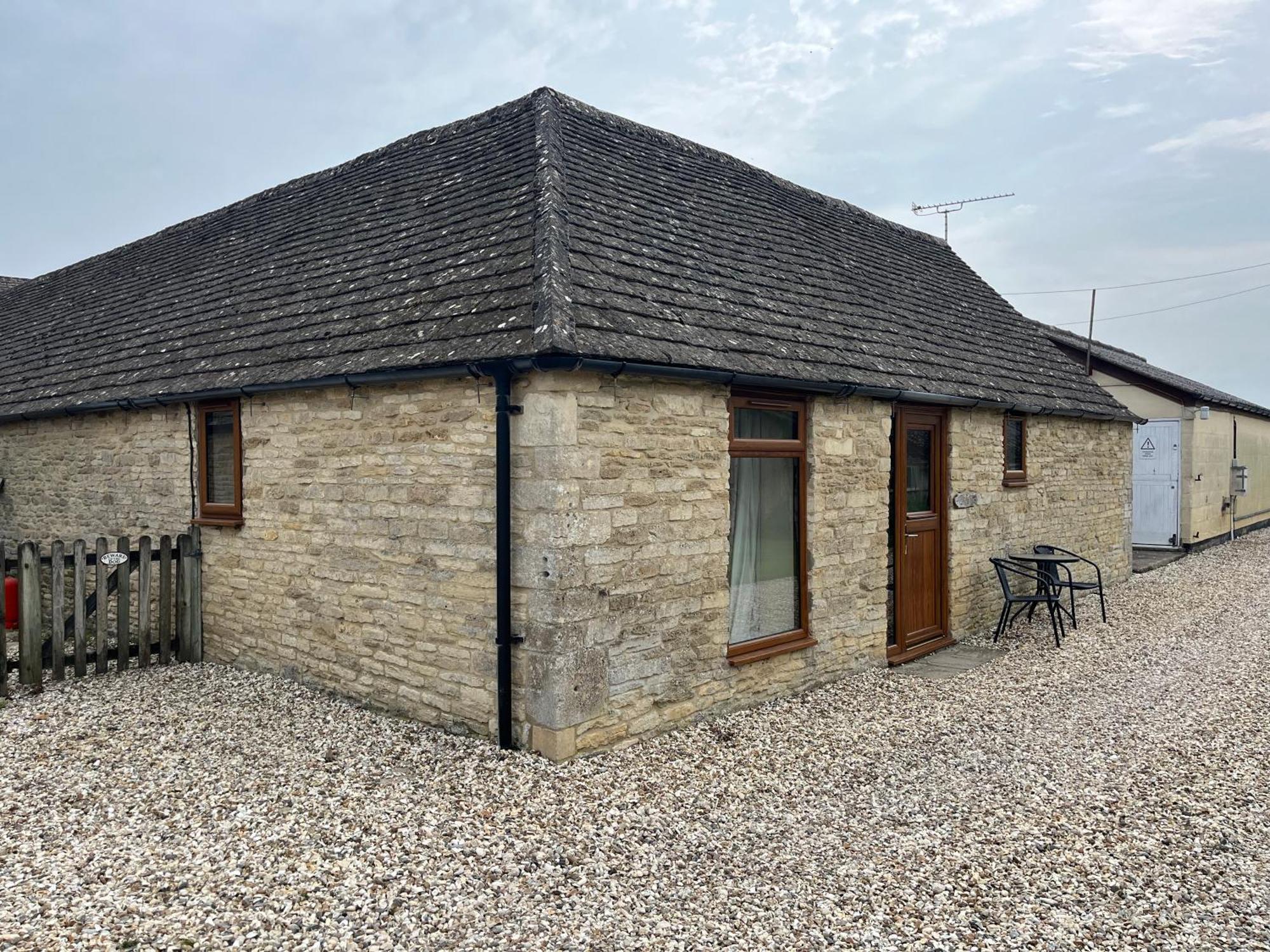 Tupenny Cottage, Old Mill Farm, Cotswold Water Park Cirencester Dış mekan fotoğraf